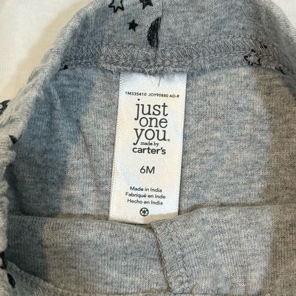 Carter’s - Halloween Outfit - “Batty For Hugs” - Picture 2 of 2